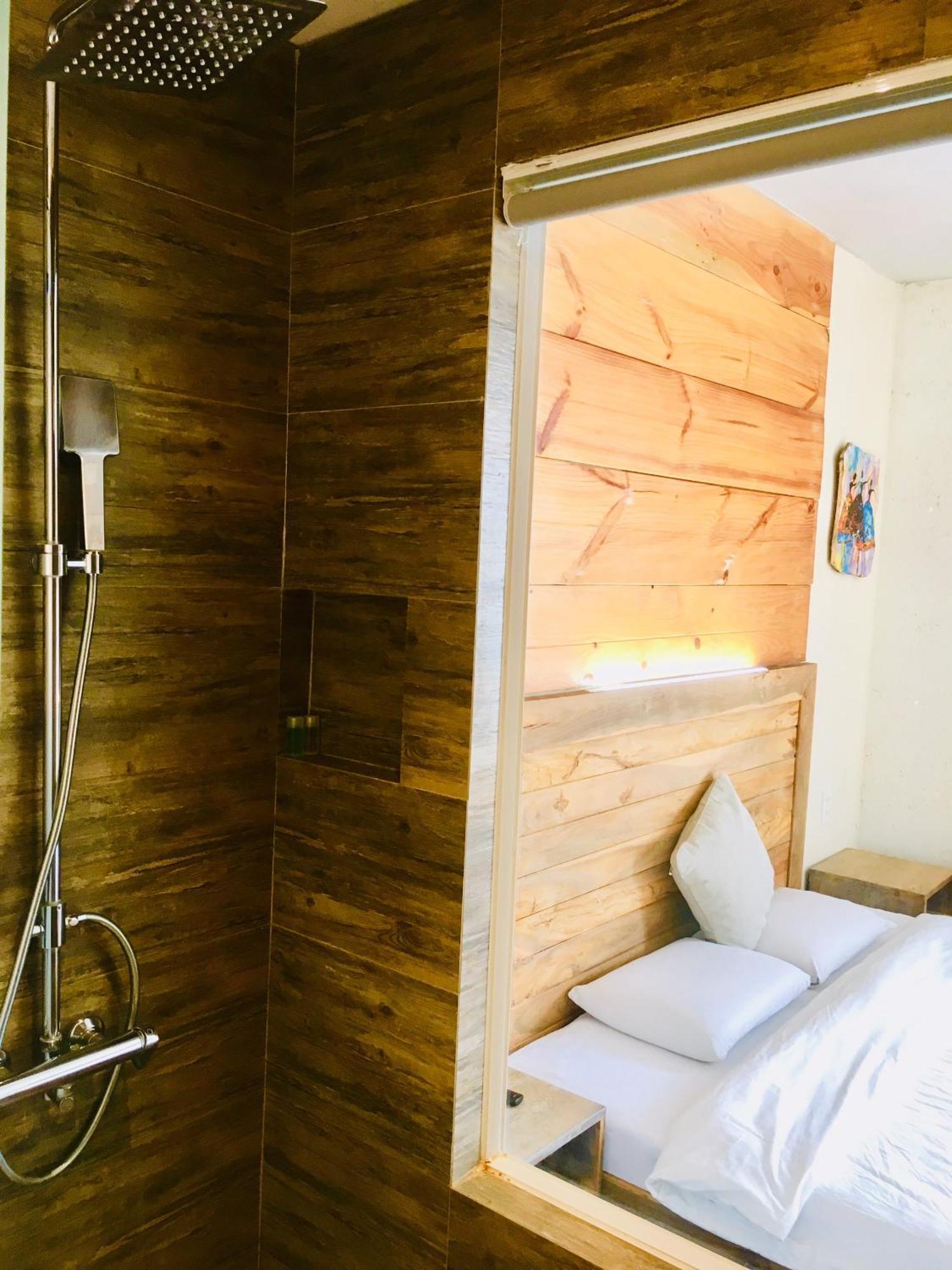 Rustic Hotel Quy Nhon Powered By Aston Экстерьер фото